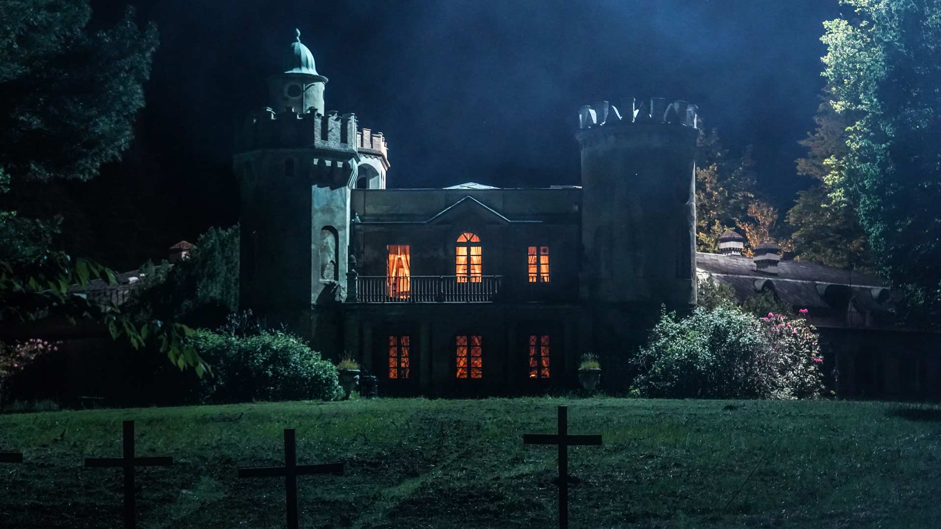 Le Domaine, Roberto De Feo, 2019