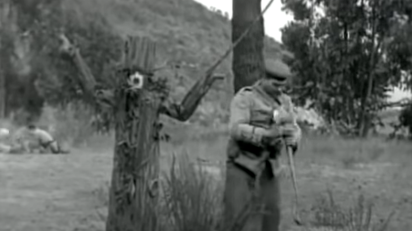 Charlot Soldat (Shoulder Arms, Chaplin, 1918)