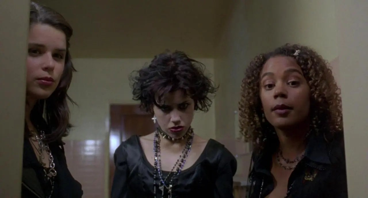 The Craft – Plus qu’un teen movie, un cult classic sur l’émancipation&nbsp;féminine