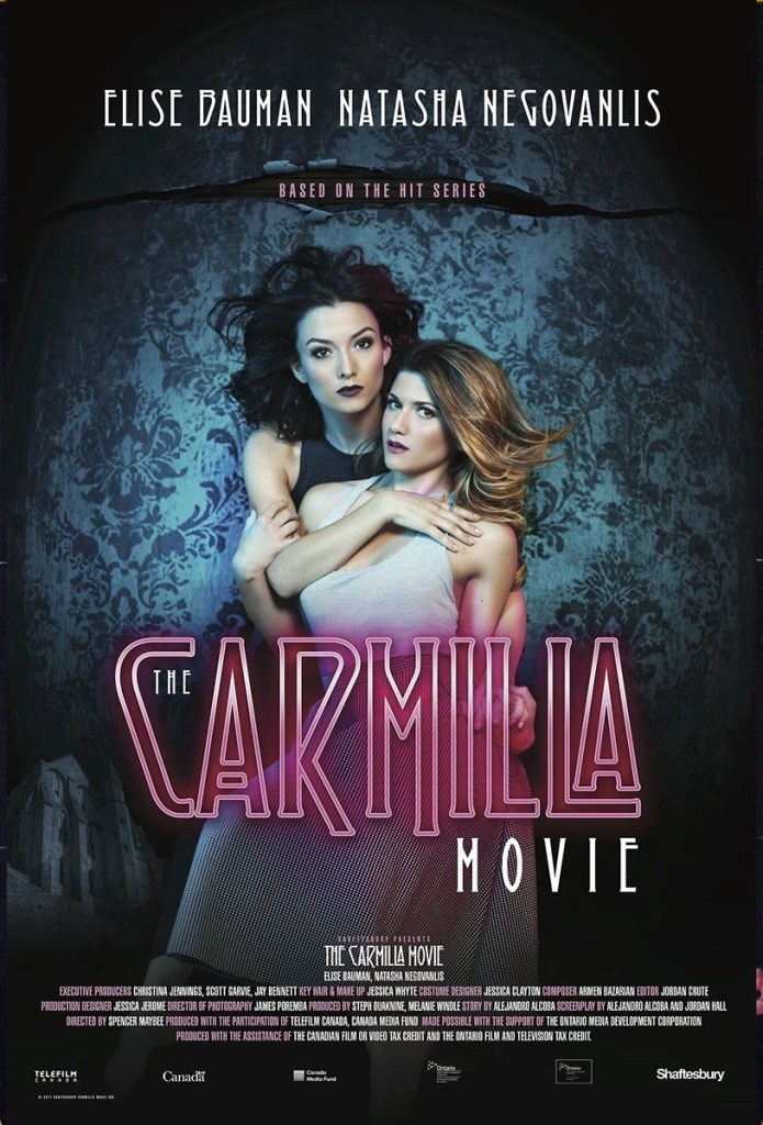 Affiche du film The Carmilla Movie avec Elise Bauman et Natasha Negovanlis : Les deux actrices principales enlacées dans une ambiance sombre et romantique.